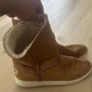 UGG Brown Ankle Boots with Cream Lining
